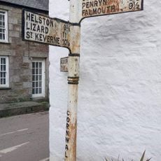 Guide Post Near The South End Of Alpha Cottage