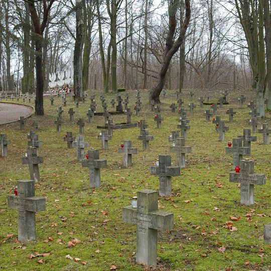 Cmentarz garnizonowy twierdzy Modlin