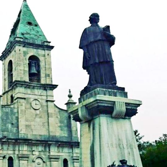 Giovan Battista De Luca statue