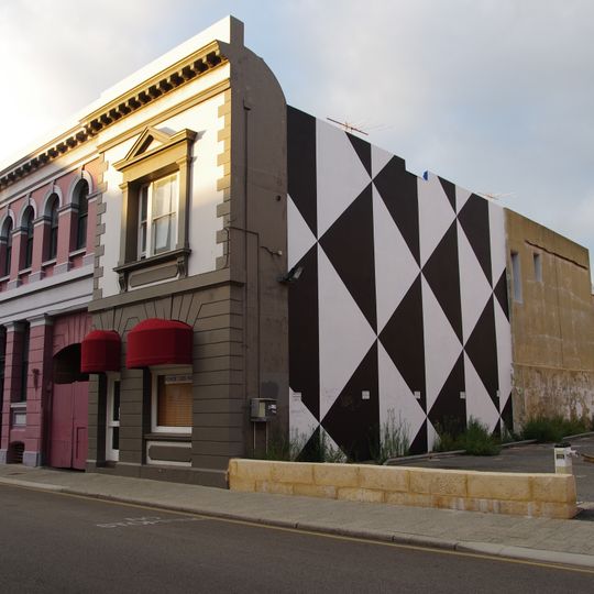 Quartermaine's Building