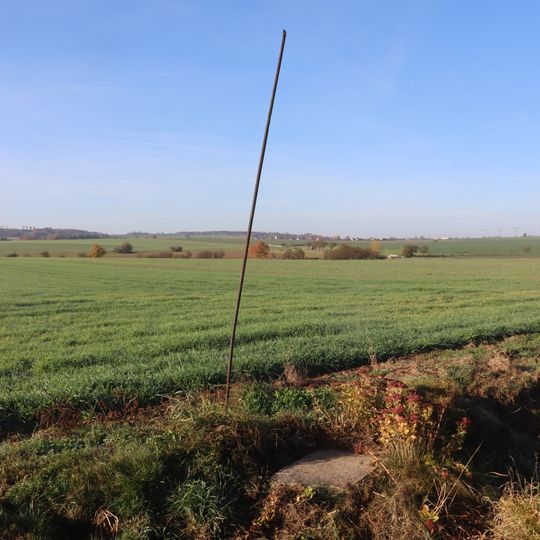 Kříž u silnice 401 v Dolních Vilémovicích