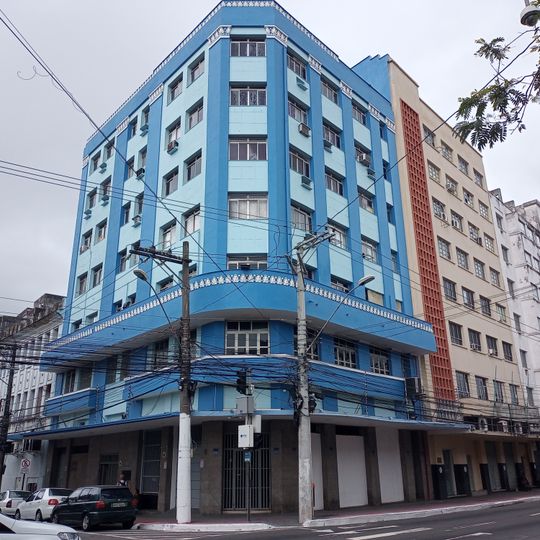 House at Avenida República, nº 1, corner with the Rua Getúlio Vargas, nº 10