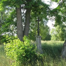 Kříž západně od Horního Metelska