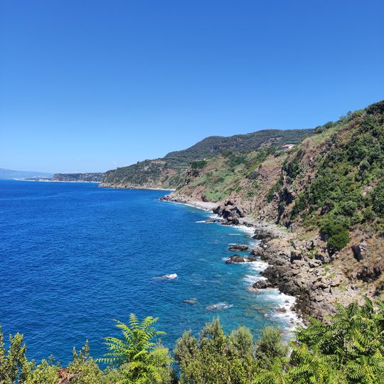 Cove Rovaglioso Cliff Porto Oreste