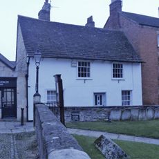 9, St George's Square