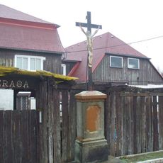Kříž na rozcestí ulic Svobodova a Filipovská v Jiříkově