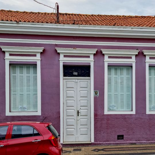 Building at Rua Floriano Peixoto, 1265