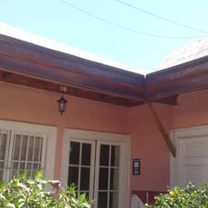 Zela house