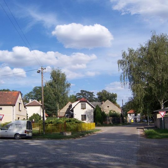 Břežany II