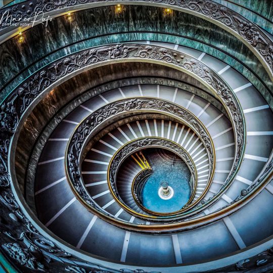 Scala Elicoidale Giuseppe Momo