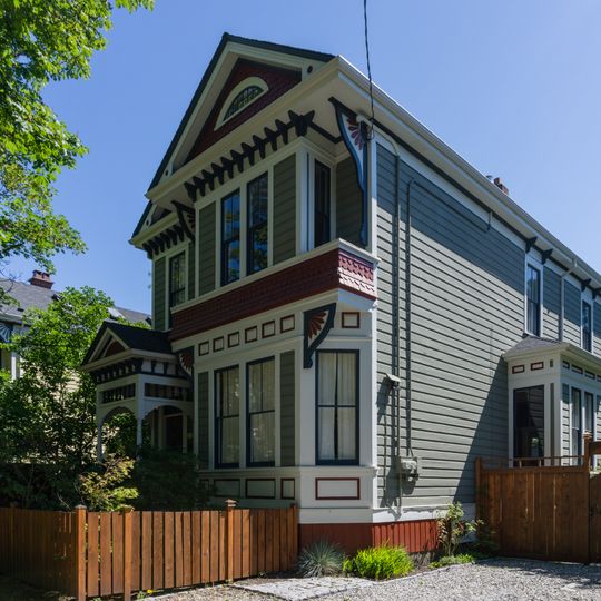 731 Vancouver Street