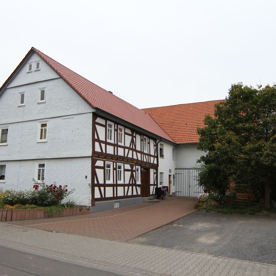 Dornweg 8