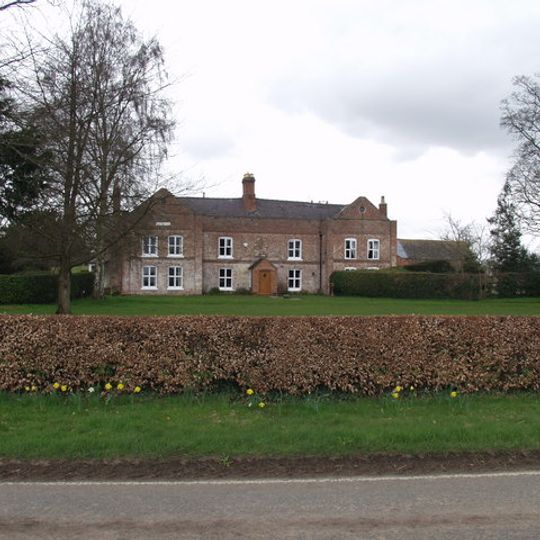 Plas Warren Hall
