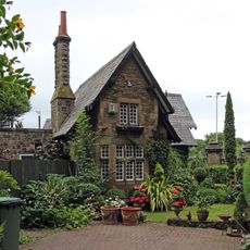 Lodge At Entrance Gateway To Arrowe Hall