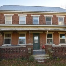 Lamm-Pollmiller Farmstead District