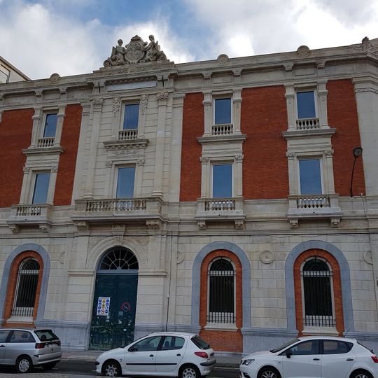 Edificio de la antigua Aduana de Bilbao