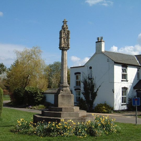 Yelvertoft War Memorial at Junction of Swinnertons Lane and High Street