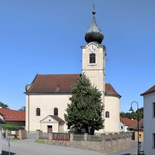 Kath. Pfarrkirche hll. Philippus und Jakobus sowie Kirchhof