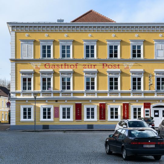 Gasthaus, Arndorfersche Behausung