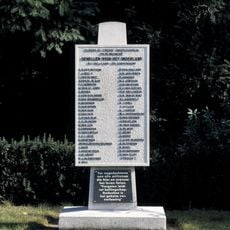 Gedenkzuil op de Paasberg