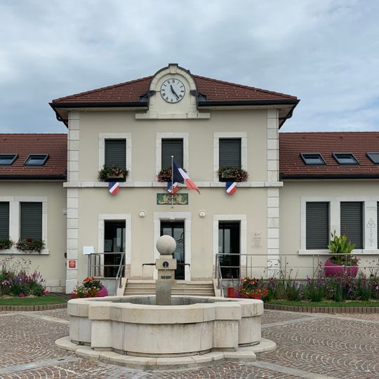 Town hall of Cessy