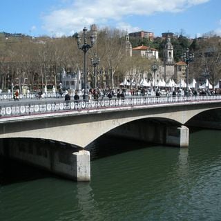 Arenal Bridge