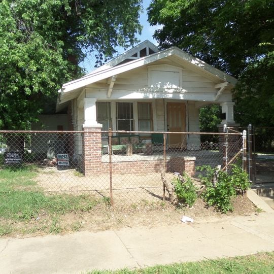 The Outsiders House Museum