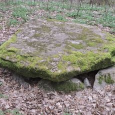 Großsteingrab Basedow 3