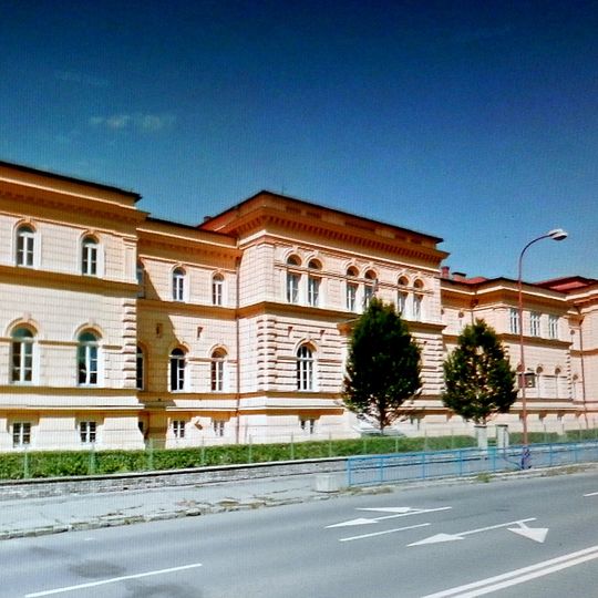 Býv. učiteľský ústav, gymnázium, škola pamätná