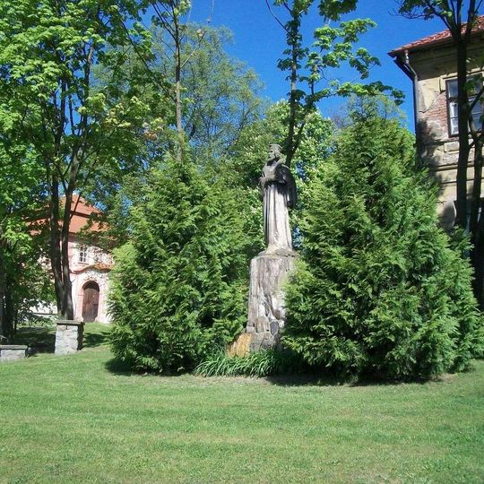 Socha mistra Jana Husa ve Vejprnicích