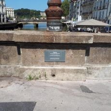 Commemorative plaque