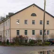 Дом жилой (первоначальное назначение – корпус обер-офицеров) (Великий Новгород)