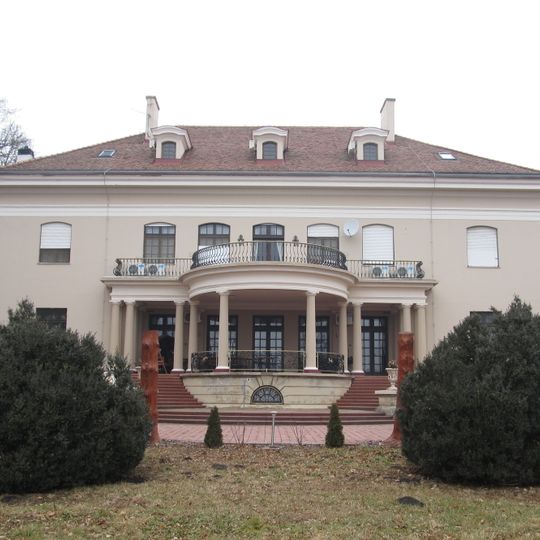 Neuhausen manor
