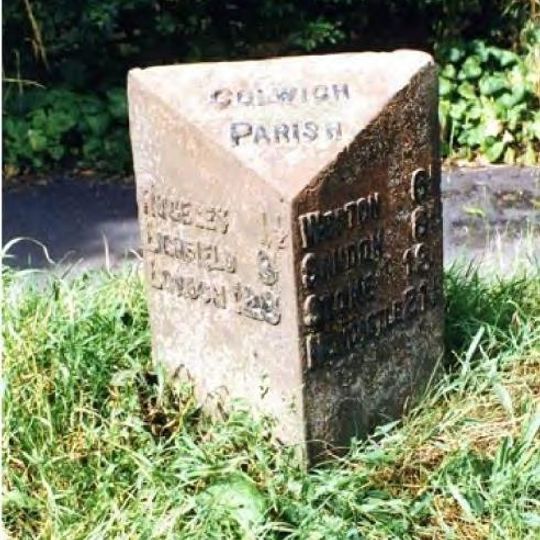 Milepost, between Wolsley Bridge & Rugeley