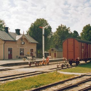 Hesselby railway station