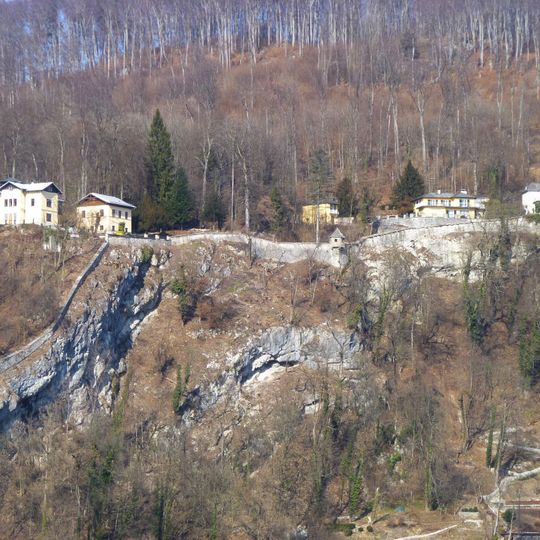 Fortifications on Kapuzinerberg