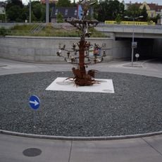 Klosterneuburgs Totem im Strudel der Zeit