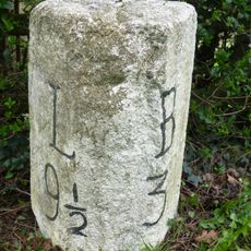 Milestone, Glynmill Lodge