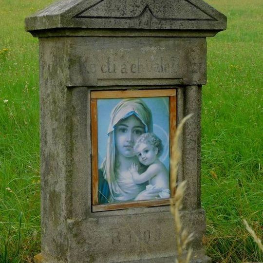 Kříž v poli severozápadně od Mikulášova