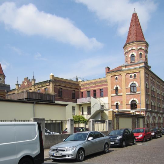 Claußbruchstraße 5; 7