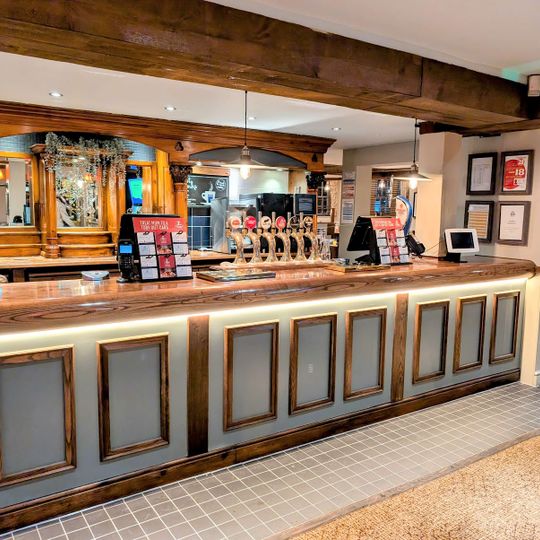 Toby Carvery Woodford