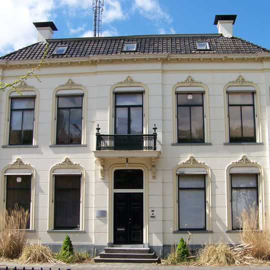 Woonhuis Van der Feltzpark 2 in eclectische stijl