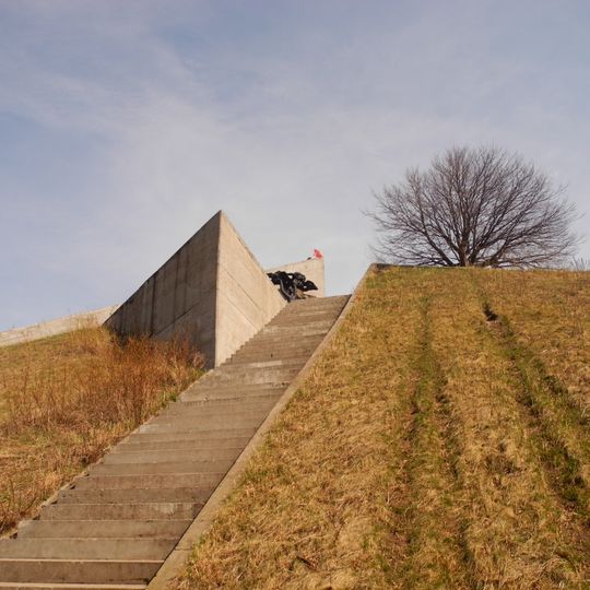 Hill of Glory monument