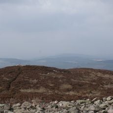 Cairn Mon Earn