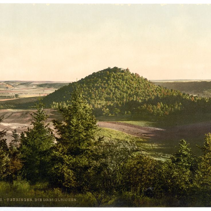 Średniowieczne Zamki 'Drei Gleichen'