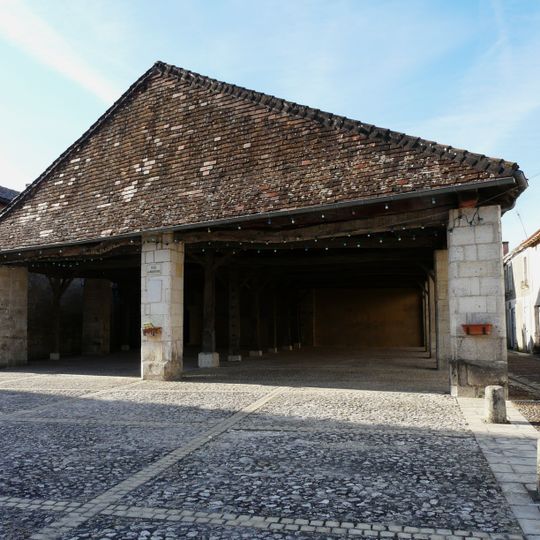 Halle de La Tour-Blanche
