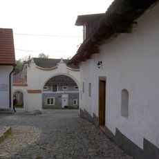 Farmhouse Draženov 127 and 128