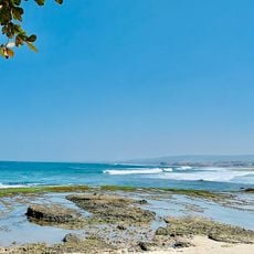 Pantai Manalus