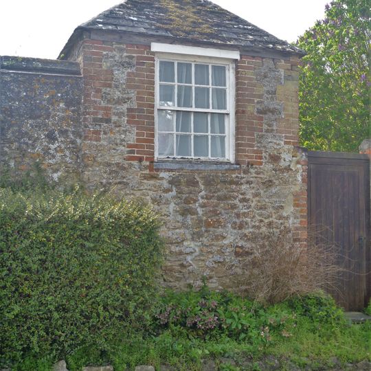 Garden Pavilion In Garden Wall Of No 9 Sheep Street  Garden Pavilion To Rear Of No 9
