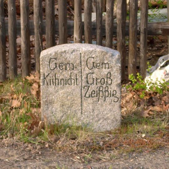 Gemarkungsstein gegenüber Kühnichter Straße 18